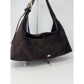 The Trend Italy Suede bag w/buckle strap
