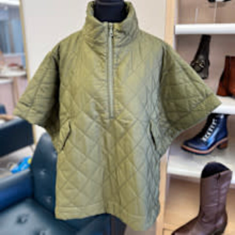 Quilted O/S poncho