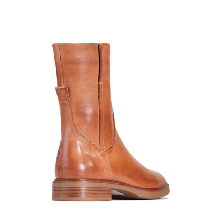 EOS Blanca boot