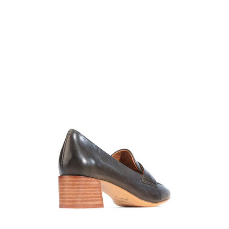 EOS Hatena heeled loafer