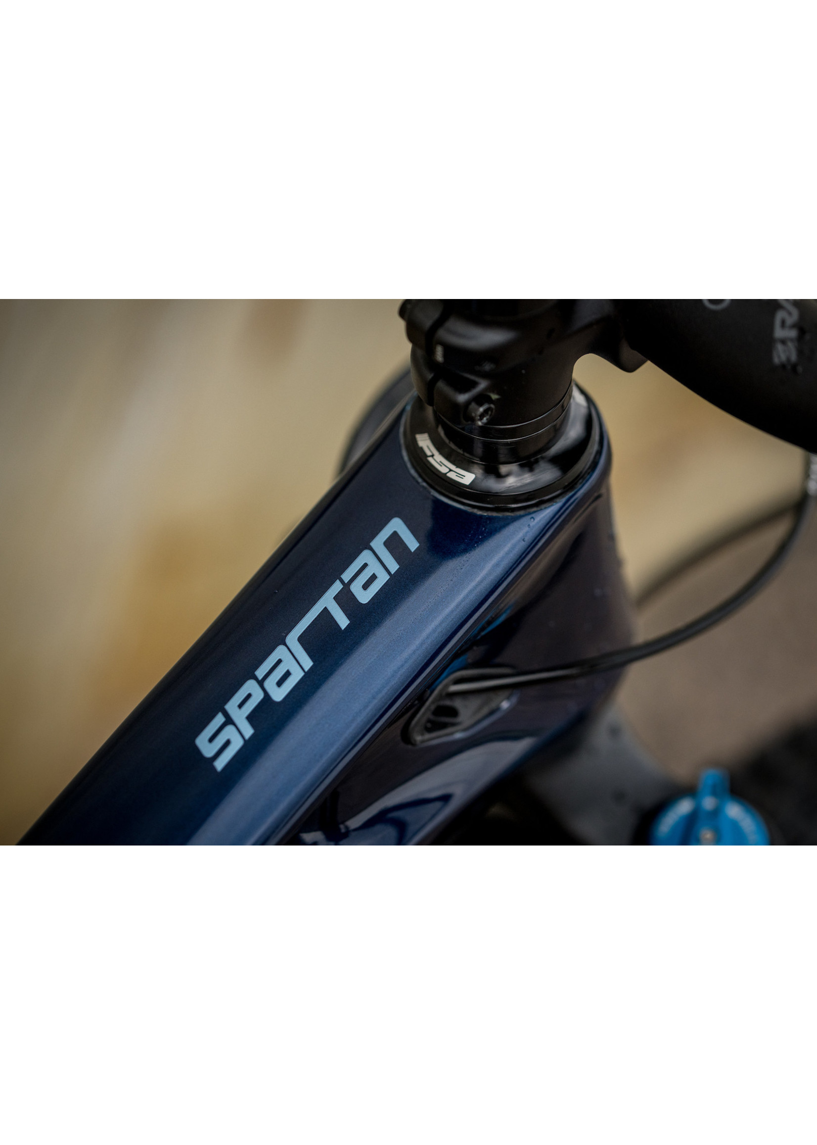 Devinci Devinci- Spartan Carbon, 22, GX, Blue Mystery, Lrg