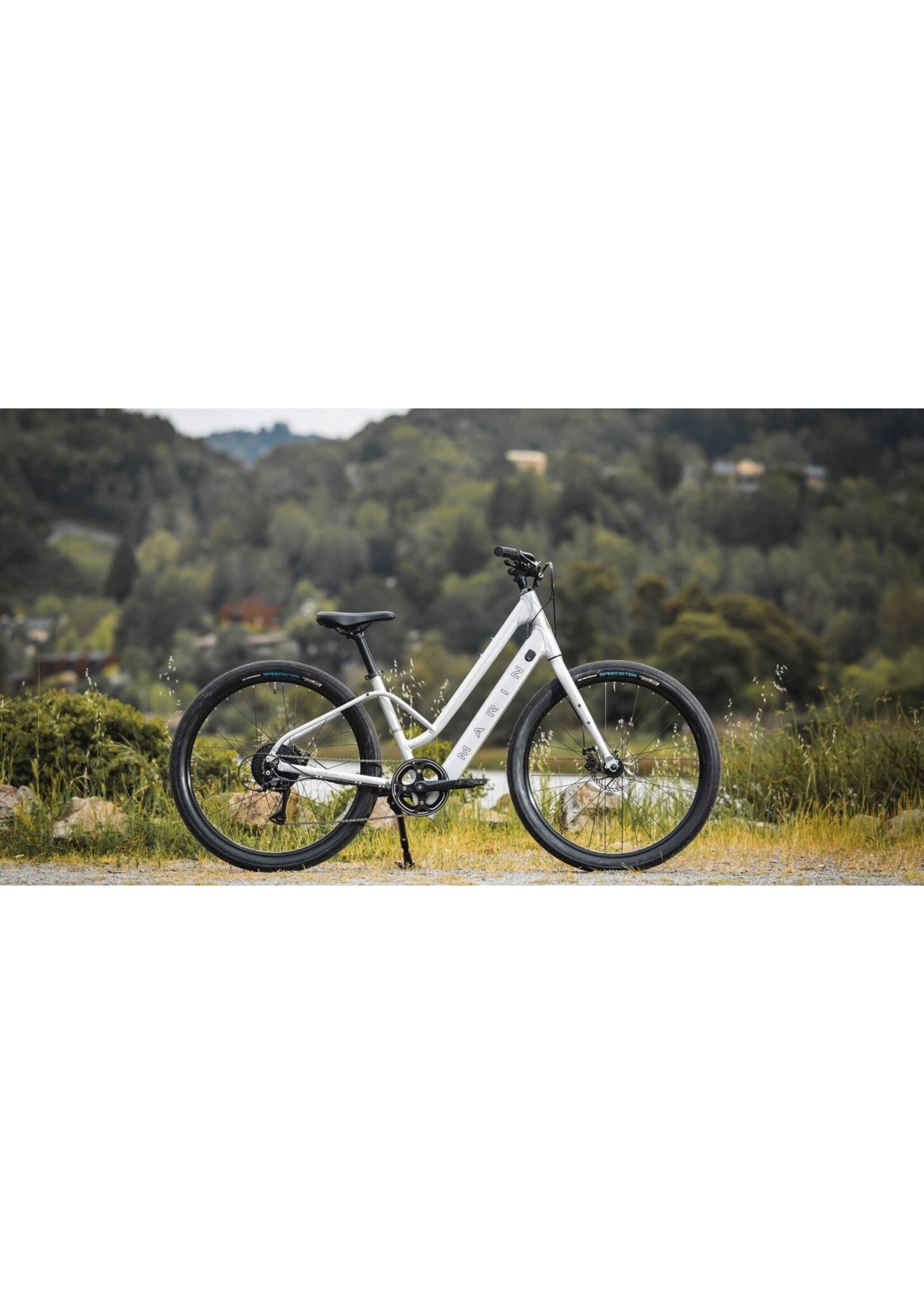 Marin Marin- Stinson E St, Silver, Small