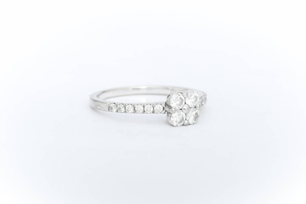 Diamond Clover White Gold Ring 14k