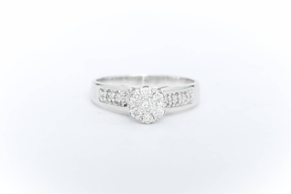 Diamond Flower Cluster Ring 14k