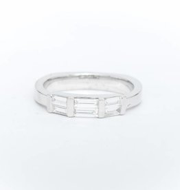 Diamond Baguette Bar Ring White Gold 14k