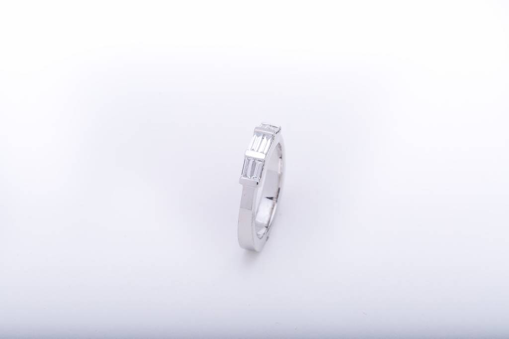 Diamond Baguette Bar Ring White Gold 14k