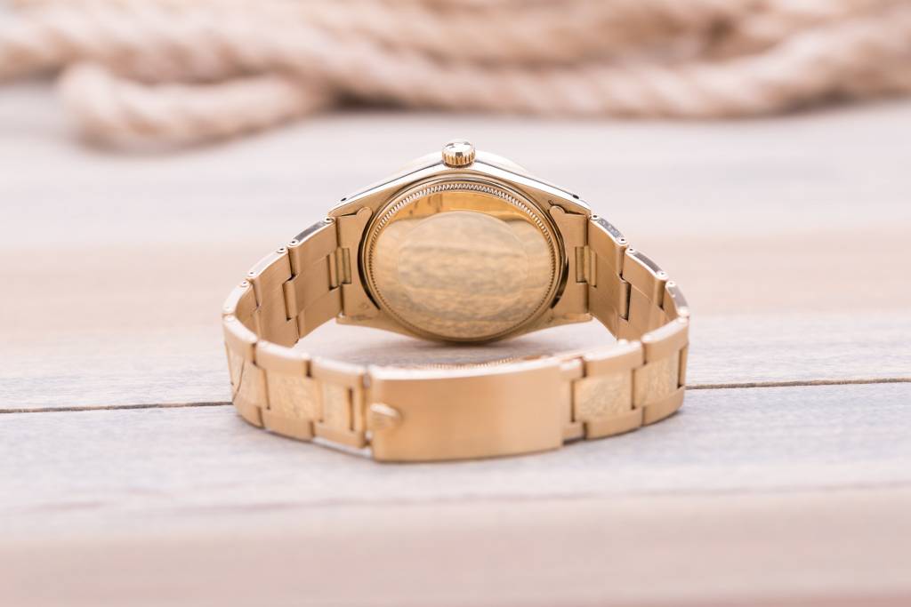 Rolex Rolex Oyster Perpetual Date Gold Watch