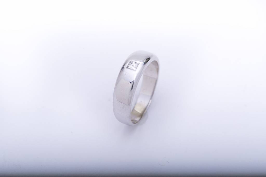 Mens Princess Cut Diamond Wedding Band White Gold 14k