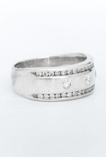 3 Diamond Ring Framed White Gold 14k