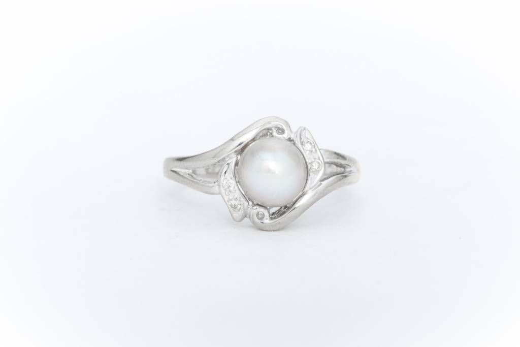 Pearl and Diamond Ring White Gold 14k