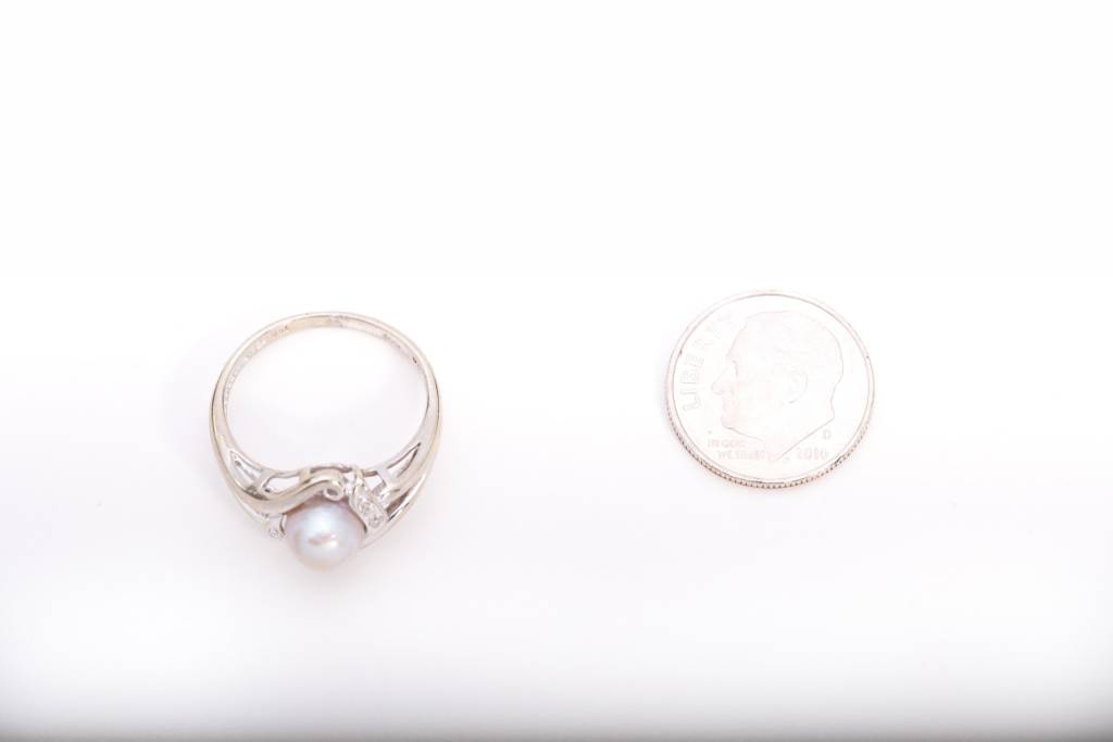 Pearl and Diamond Ring White Gold 14k