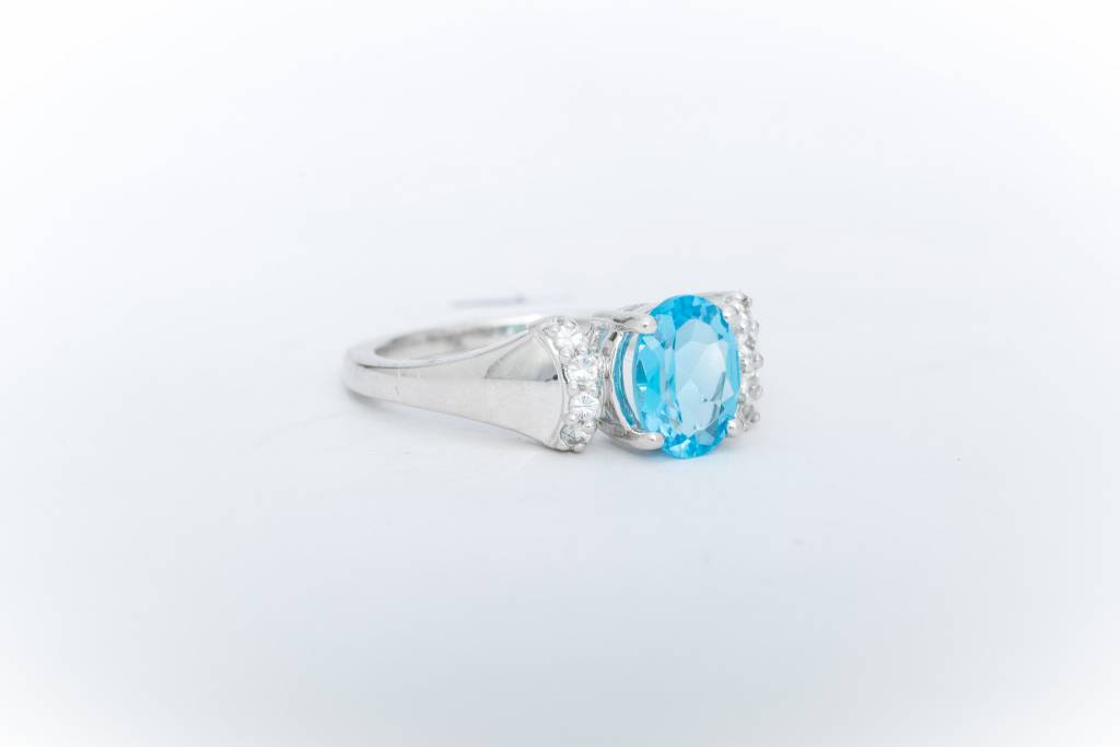 Aquamarine Radiant Cut White Gold Ring 14k