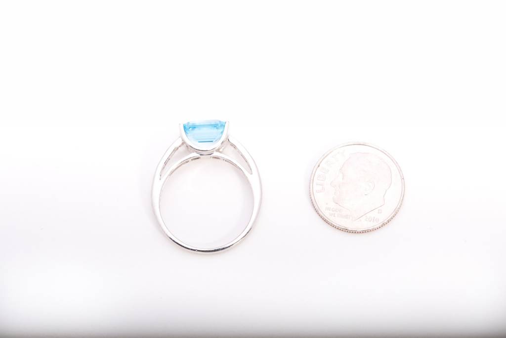 Aquamarine Radiant Cut White Gold Ring 14k