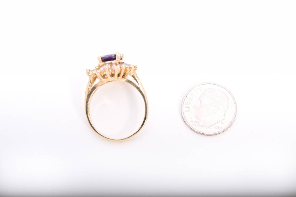 Amethyst and Diamond Ring Yellow Gold 14k
