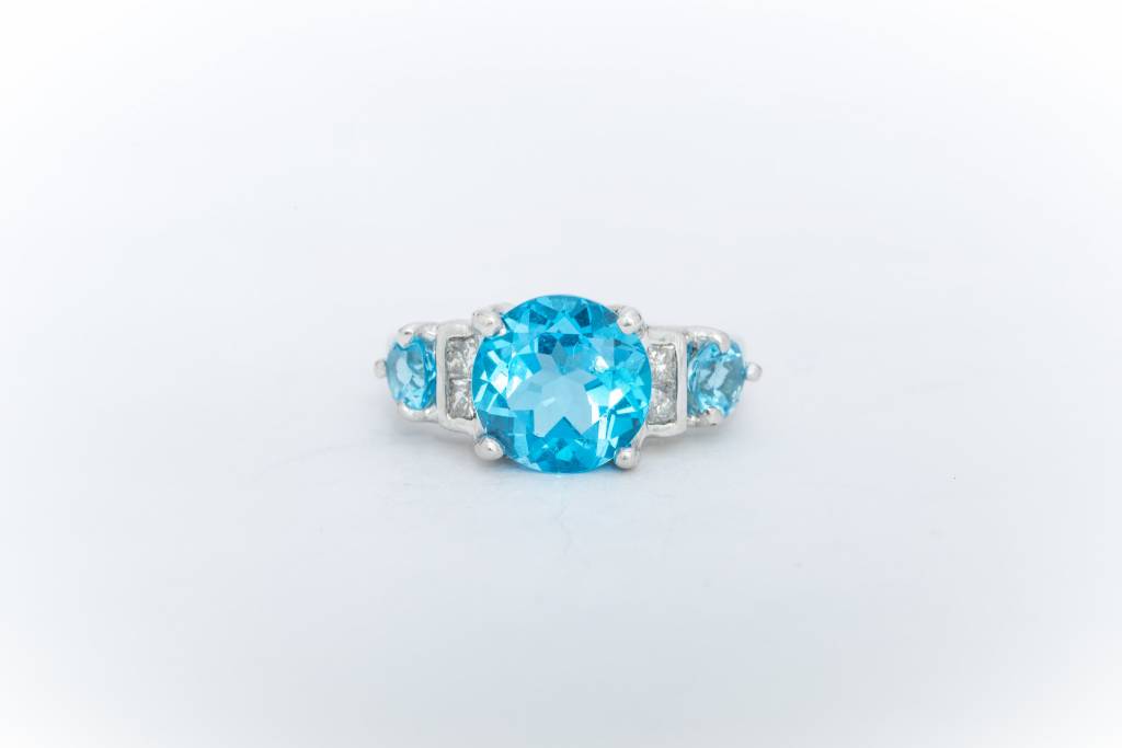 3 Stone Aquamarine and Diamond Ring White Gold 14k