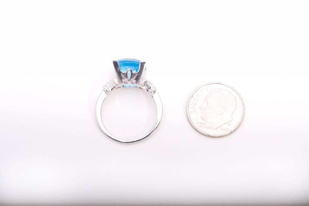 Cushion Cut Aquamarine Ring White Gold 14k