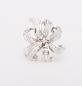 Diamond Flower Ring White Gold 14k