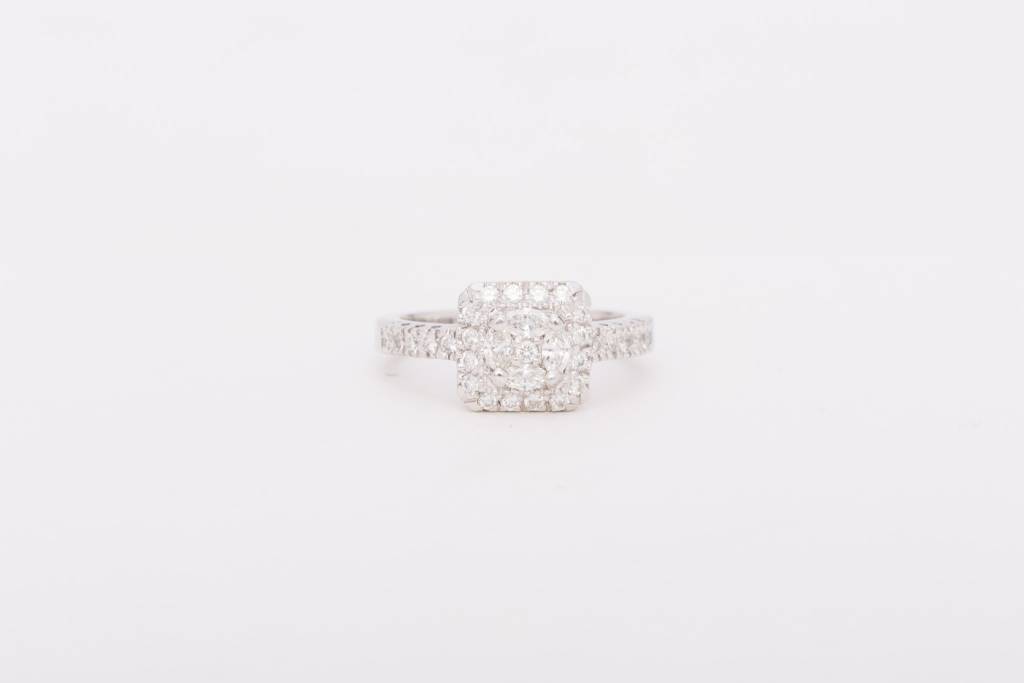 Framed Round Cluster Diamonds White Gold 14k