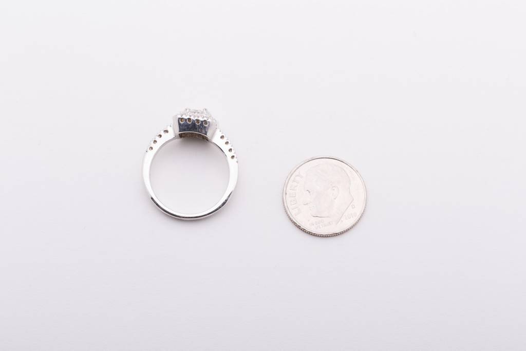 Framed Round Cluster Diamonds White Gold 14k
