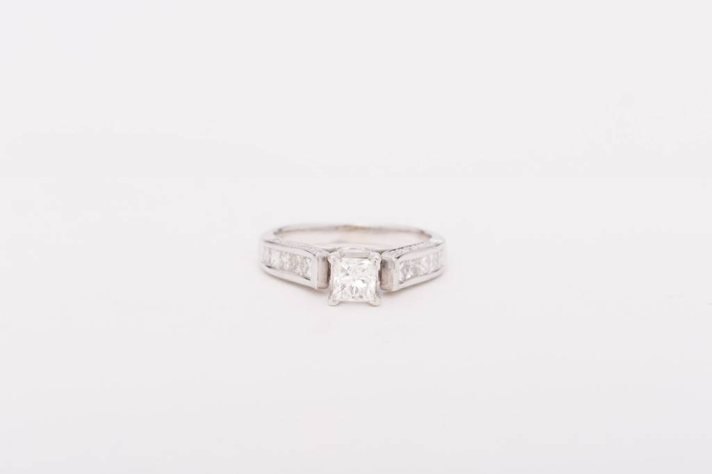 Princess Cut Diamond Ring With Accent Stones in Bezel