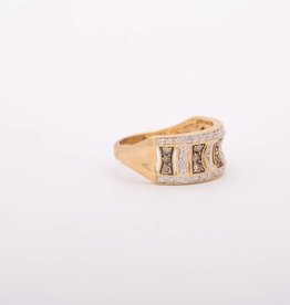 Antique Style Black and Clear Diamond Ring Yellow Gold 14k