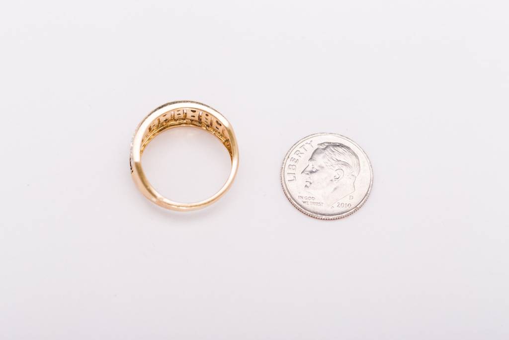 Antique Style Black and Clear Diamond Ring Yellow Gold 14k