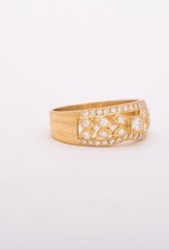 Vintage Style Leaf Diamond Band Yellow Gold 14k