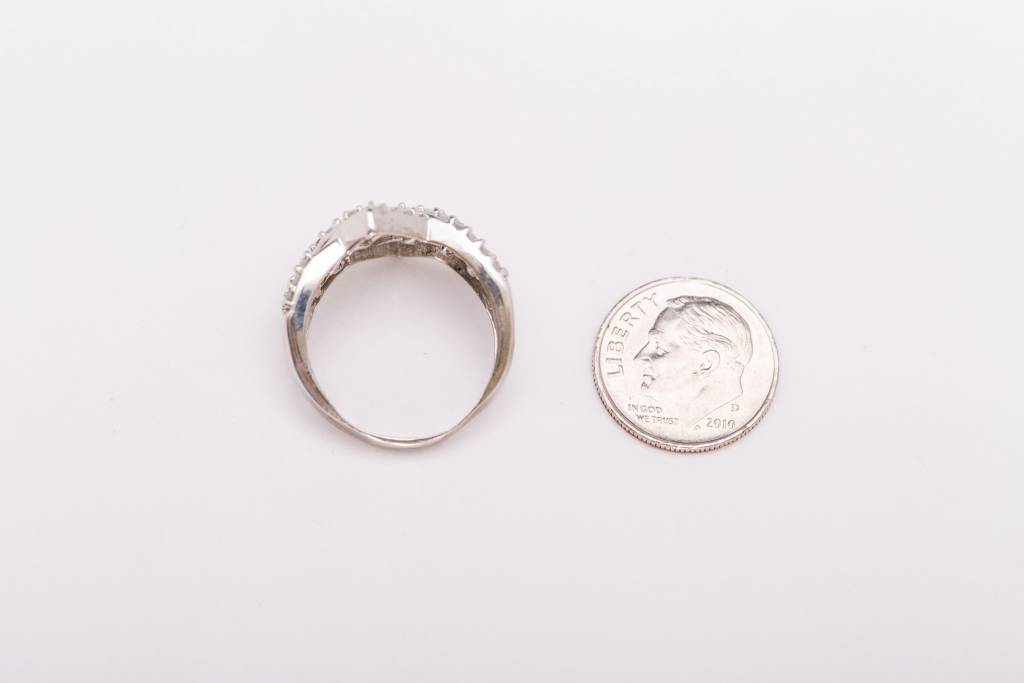 Bypass Diamond Ring White Gold 14k