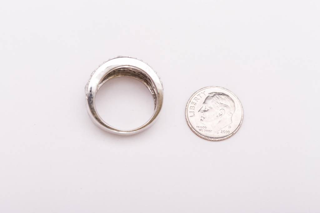 Antique Style Diamond Band White Gold 14k