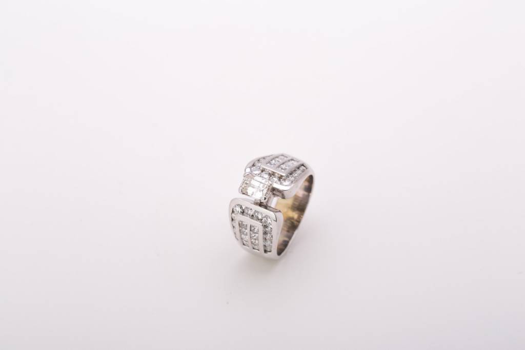Radiant Cut Floating Bypass Diamond Ring White Gold 14k