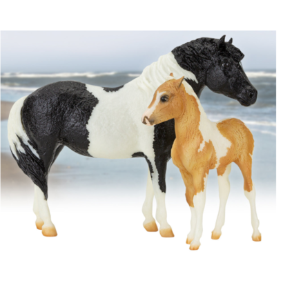Breyer Phantom Gift Set