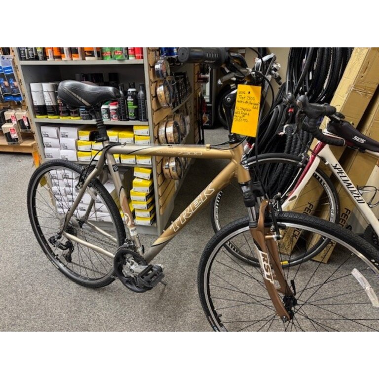 TREK USED TREK 7300 XL STEPOVER MATTE LATTE/PARCHMENT GOLD