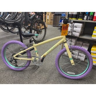 Raleigh USED RALEIGH LILY 20" 6 SPEED CREAM