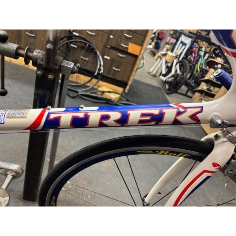 TREK USED TREK 5500 USPS EDITION RED, WHITE, BLUE 54CM