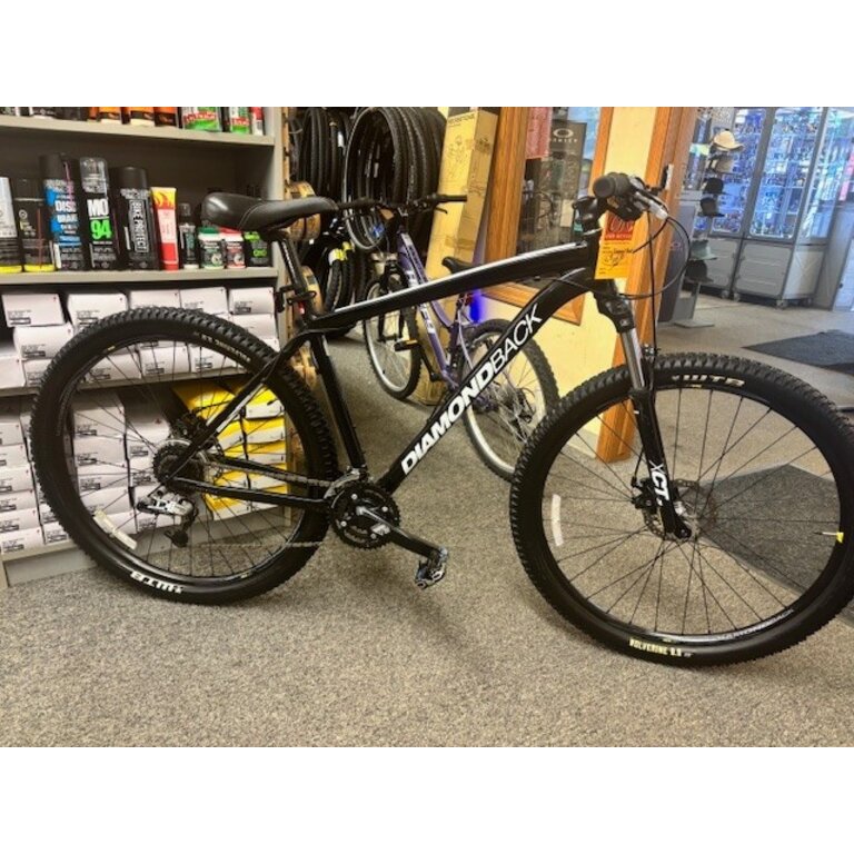 DIAMONDBACK USED DIAMONDBACK OVERDRIVE LARGE STEPOVER BLACK/WHITE 29 WHEEL