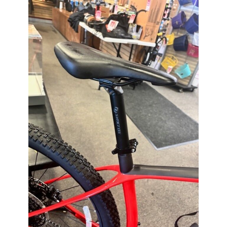 SCOTT USED SCOTT SCALE 940 RED/BLACK LARGE