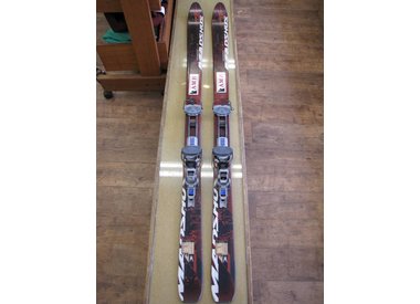 Mountaineering Skis