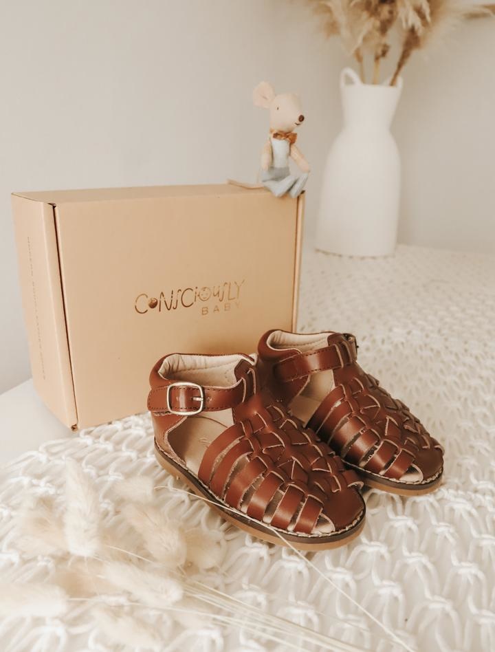 Circo Toddler Brown Leather Sandals, Size 8, Unisex, Closed Toe, Strap |  eBay