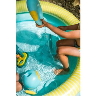 Quut Cana Modern Watering Can Banana Blue