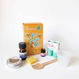 Kiss Naturals Mini Lip Balm Making Kit