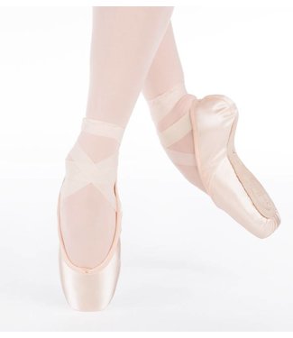 Suffolk Spotlight Pointe Shoes