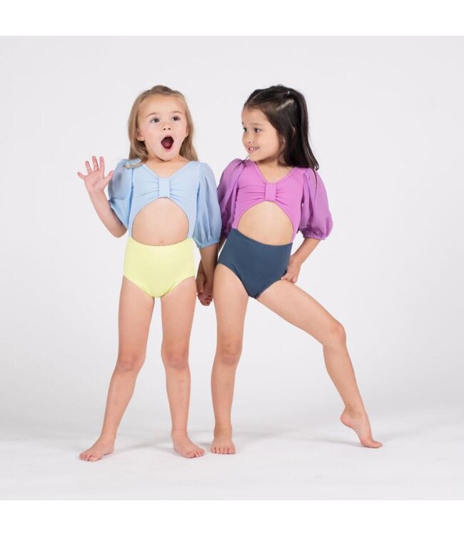 Roxie Dance Kristin Leo RC230405