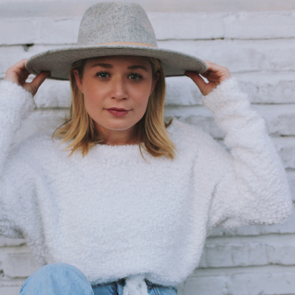 Lesley Popcorn Sweater