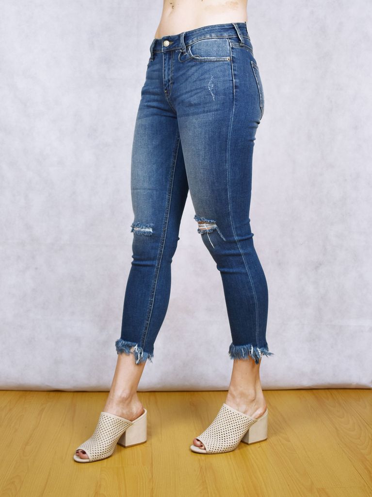 Mid Rise Skinny W Long Frayed Hem
