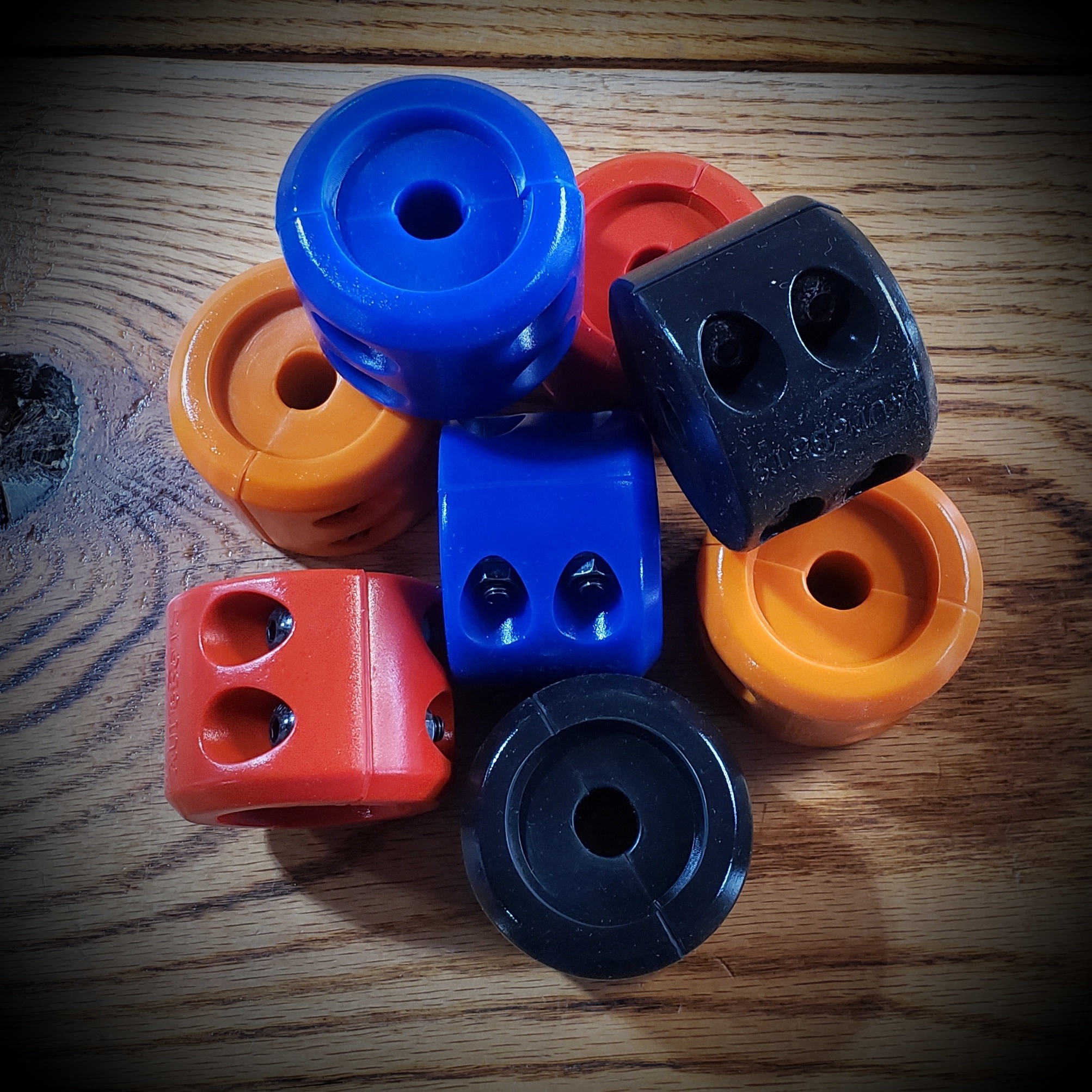White Lightning White Lightning Offroad - Split Winch Cable Hook Stopper (Red, Blue, Black, or Orange)