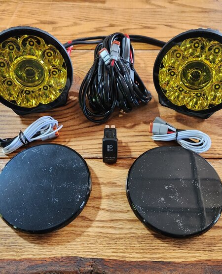 White Lightning Offroad  - 5" 140 Watt Round High Output YELLOW LED Pod Light Kit