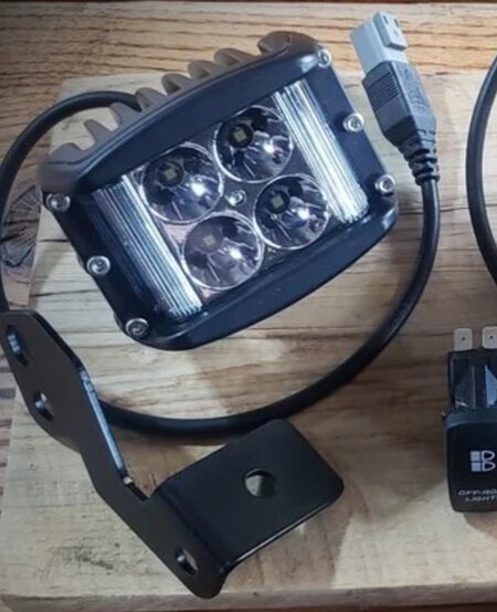 White Lightning Offroad - 40 Watt Side Shooter CLEAR LED Pod Light