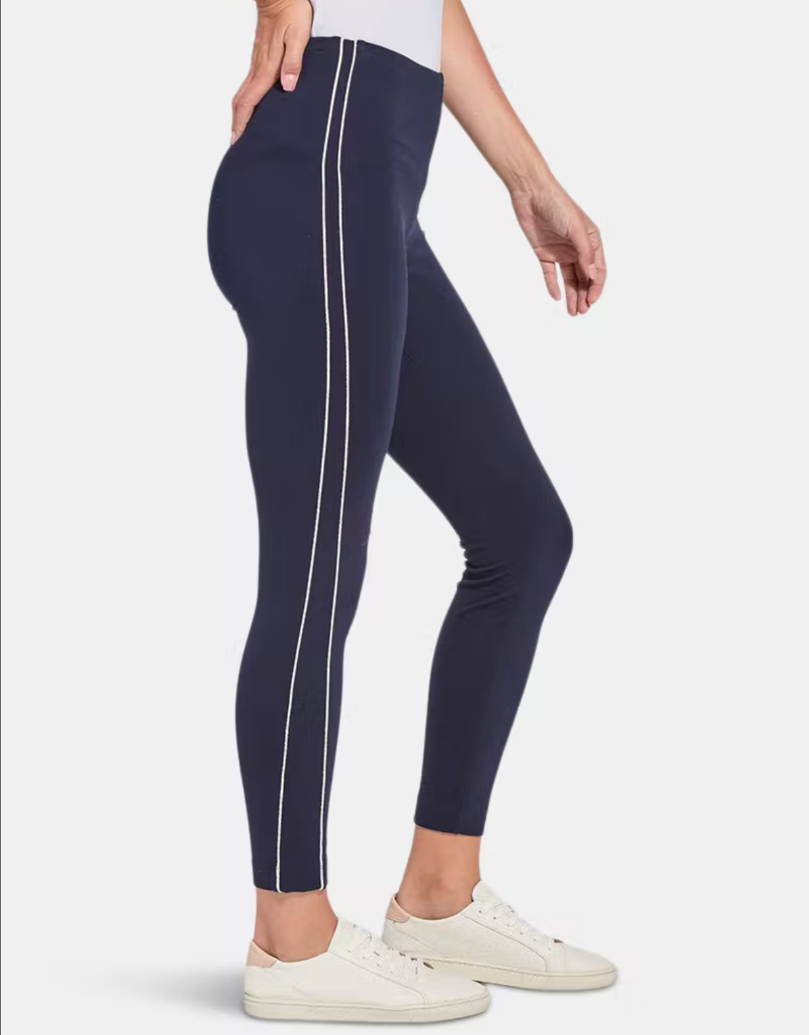 Lyssé Marie Legging in True NAvy - J Marcel