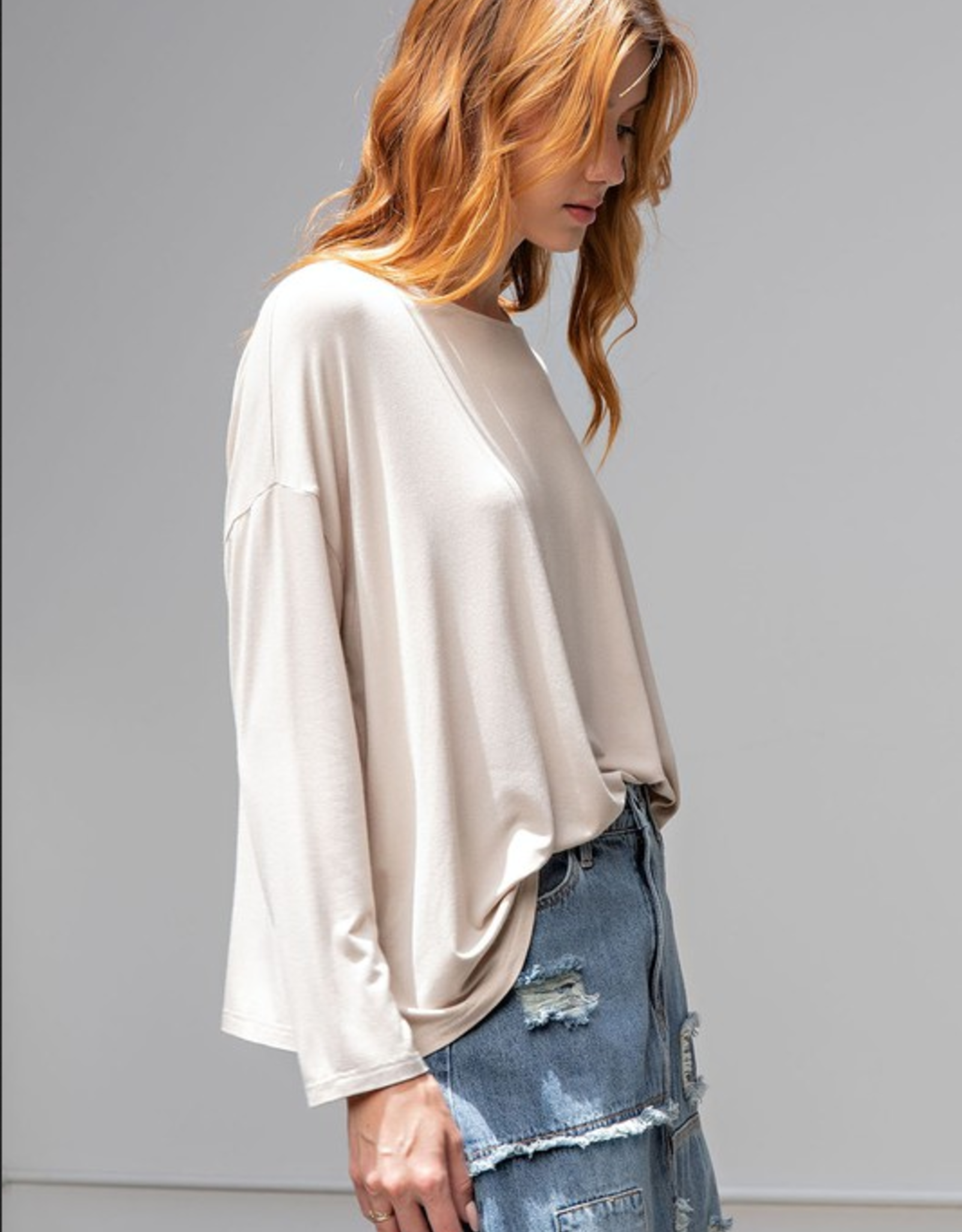 Easel Long Sleeve Loose Fit T-Shirt
