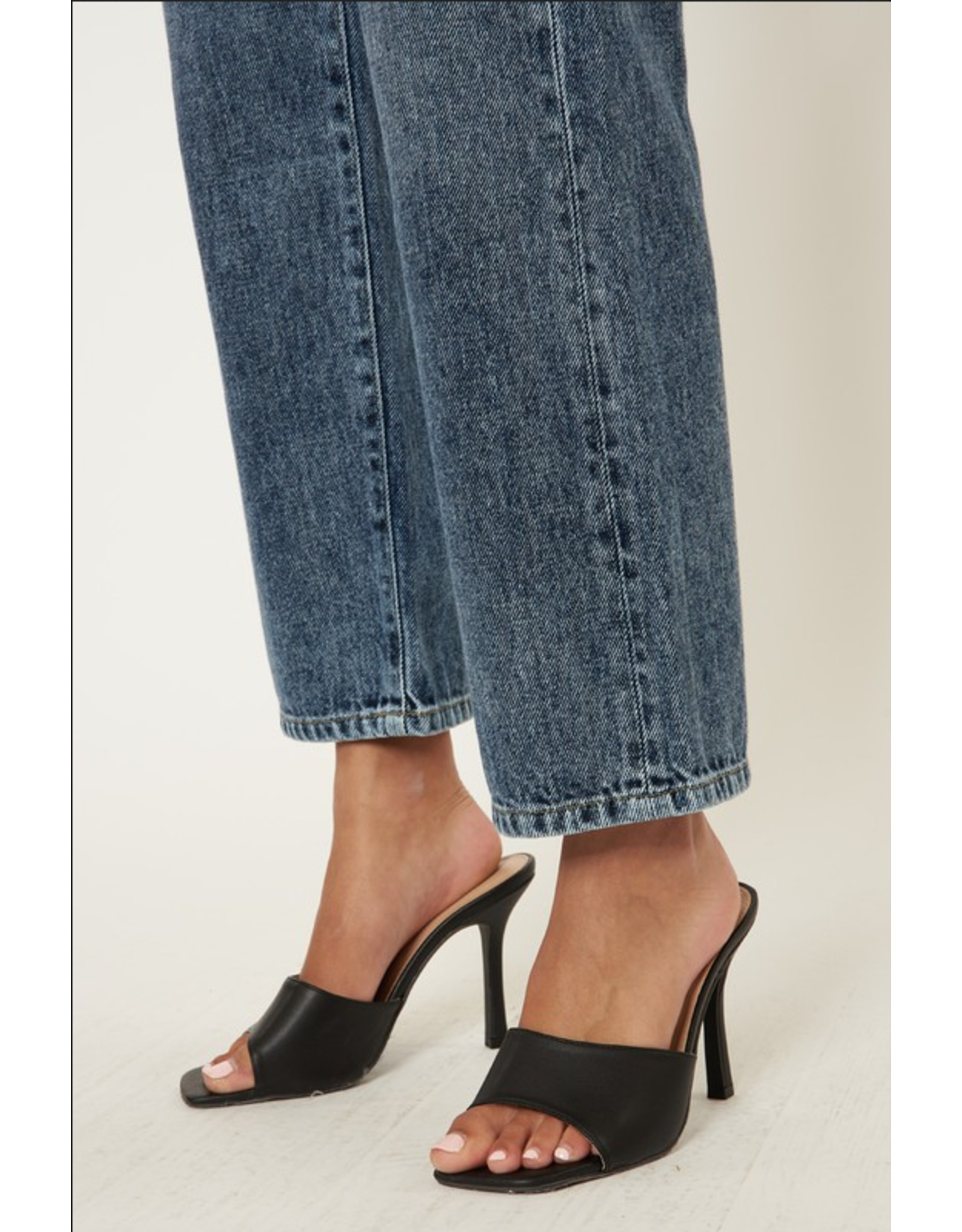 Kancan High Rise 90's Straight Leg Jeans